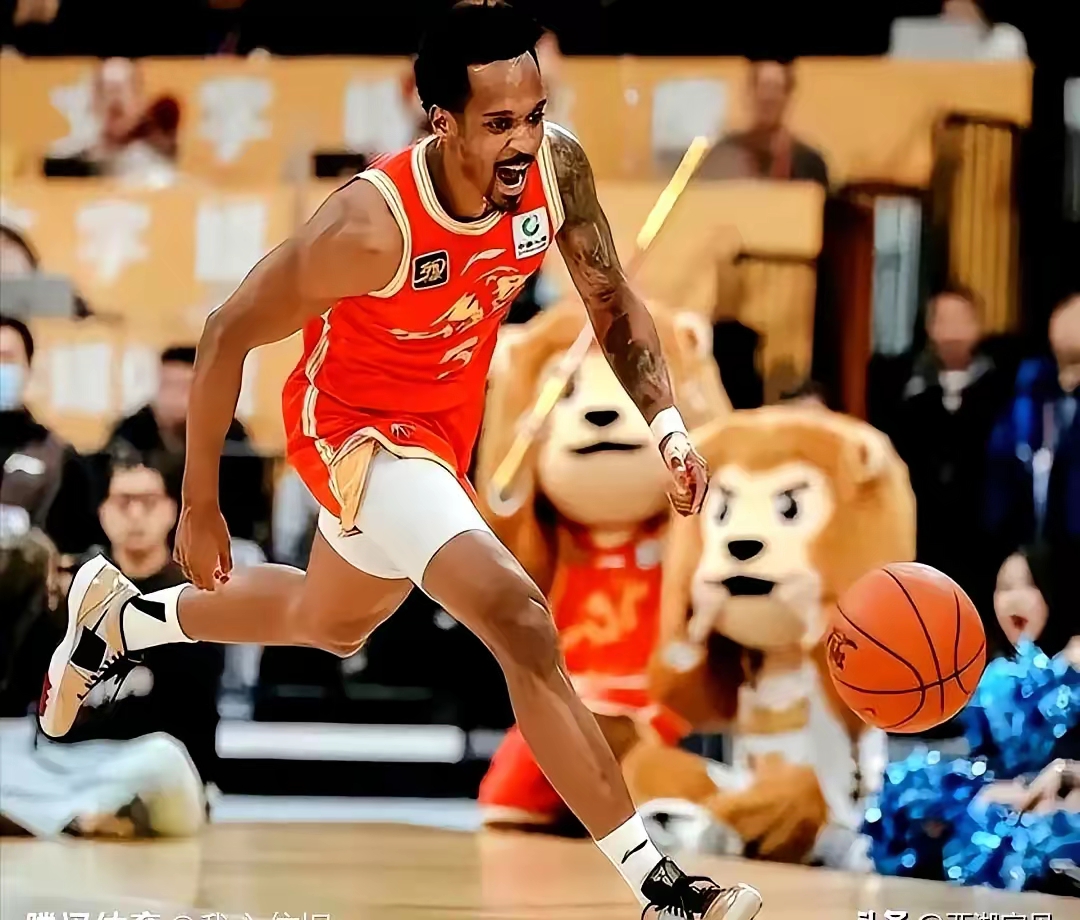 开云平台中国-包含克鲁日临场首发出现变动，主教练解释战术调整！的词条